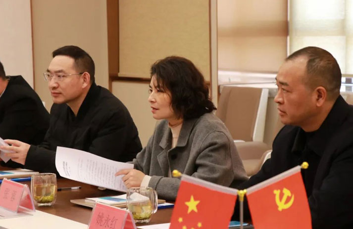恩施州總工會(huì)黨組書記、主席張蓉到長鑫集團(tuán)調(diào)研